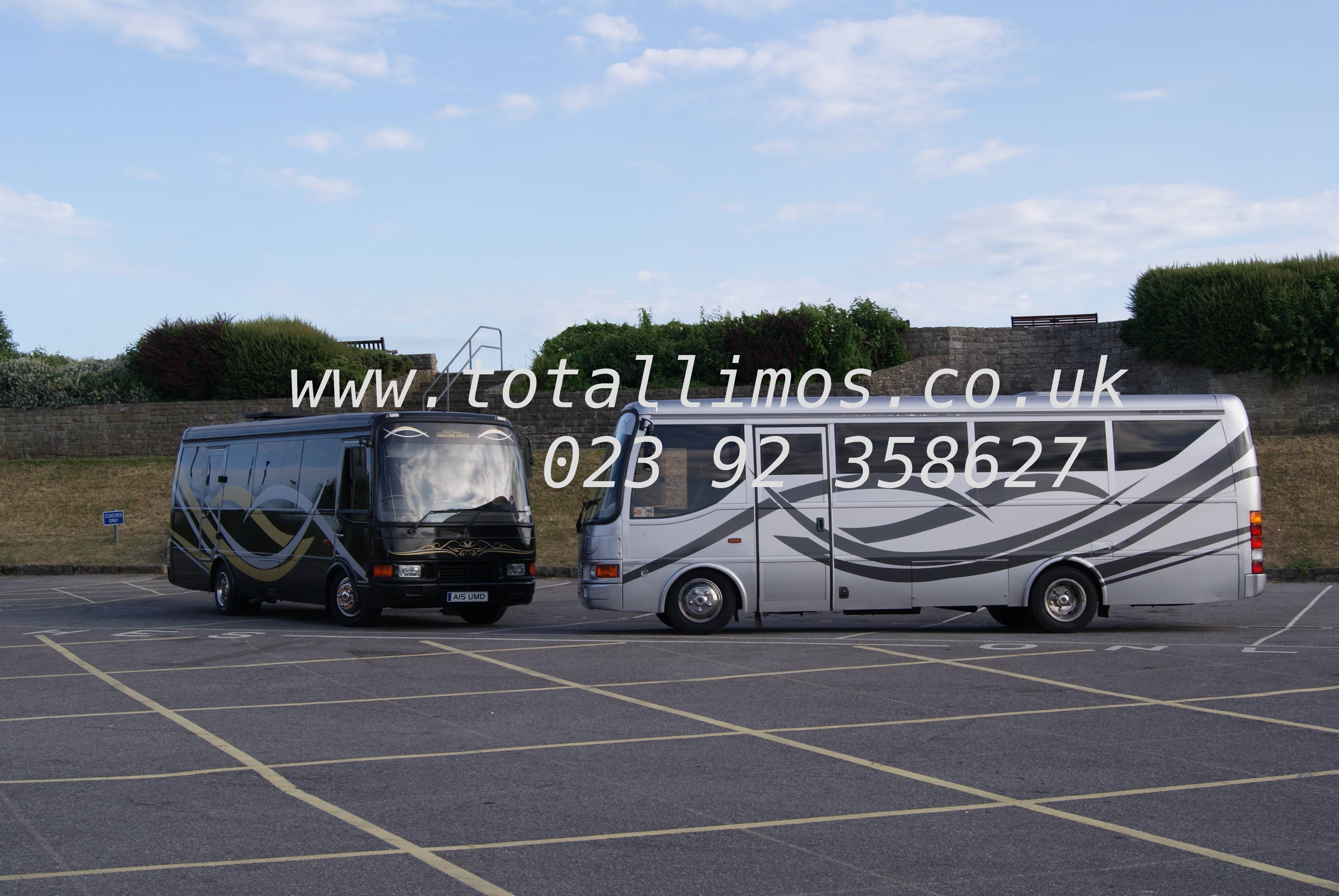 webassets/silver-limo-bus.jpg